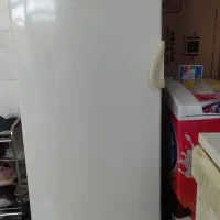 یک عدد  لباسشویی و فریزر|ماشین لباسشویی و خشک‌کن لباس|آباده, |دیوار