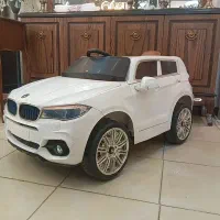 ماشین شارژی دو موتوره BMW