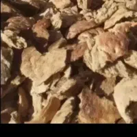 نان خشک تمیز و یکدست دارم