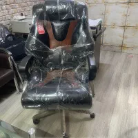 صندلی مدیریت در حد نو