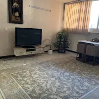 آپارتمان ۱۱۱ متری ۳ طرف نور تاپ لوکیشن خانه اصفهان