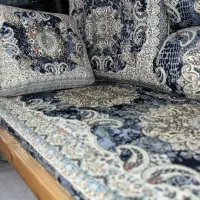 ارزانسرا|پشتی|قم, چهل درخت‎|دیوار