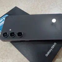 گوشی s24 FE در حد نو