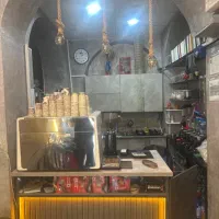 نیازمند ب یک نیروی ساده یا نیمه باریستا پر انرژی