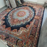 فرش شش متری|فرش|اندیشه, اندیشه فاز ۱|دیوار