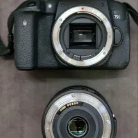 دوربین canon 750D بسیار تمیز