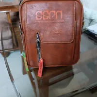 کیف چرم طبیعی گاوی و چرم مصنوعی|کیف، کفش، کمربند|شیراز, کلاهدوز|دیوار