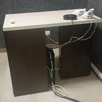 میز کارشناسی و منشی