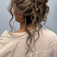 آموزش تخصصی شینیون|خدمات آرایشگری و زیبایی|ری, اقدسیه|دیوار