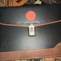 کیف دستی اداری رمزدار چرم