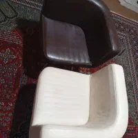 ۴ عدد صندلی