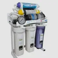 تعویض فیلتر  و تعمیر  دستگاه اب تصفیه