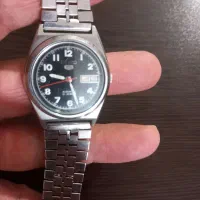 ساعت قدیمی نبضی