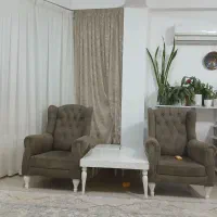 مبل مدل چستر سالم و تمیز