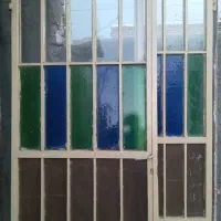 درب وپنجره دست دوم تمیز