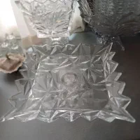 شیرینی خوری یخی