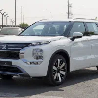 میتسوبیشی اوتلندر اماده بارگیری