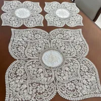 رومیزی و رانر