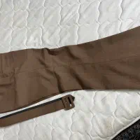 شلوار|لباس|مشهد, کارگران|دیوار