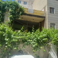 92-متر-دوخواب-بزرگ-ونوگیر-سالن-پرده-خور-پارک-موتور
