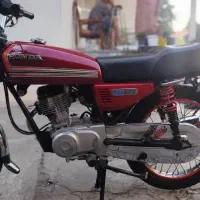 موتور هوندا ۱۲۵مشابه صفر|موتورسیکلت|کیاشهر, |دیوار