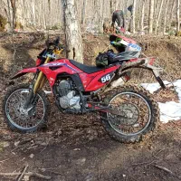 تریل  توسن مدل 402|موتورسیکلت|آزادشهر, |دیوار