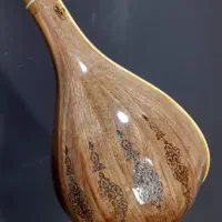 سه تار مهدی مفاخری با طرح سوخته نگاری