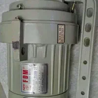 دینام چرخ خیاطی صنعتی کم کارو بسیارتمیز