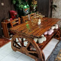 میز غذاخوری