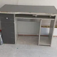 میز کامپیوتر