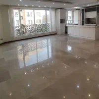 ۱۵۰ متر آکواریومی / طبقه چهارم / نورگیر ۳ جهت
