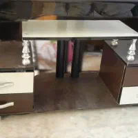 مبل و میز تلوزیون