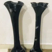 گلدان شیشه ای سیاه