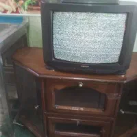 تلویزیون قدیمی ۲۱ اینچ