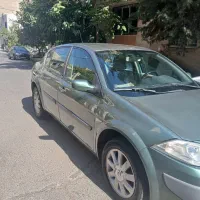 مگان ۲۰۰۰اتومات|خودرو سواری و وانت|تهران, جنت‌آباد جنوبی|دیوار