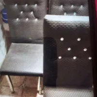 تخت دو نفره کار کرده .میز وسندلی ۴ نفره نهار خوری