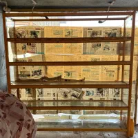 ویترین قفسه برای پوشاک و سوپرمارکت و....