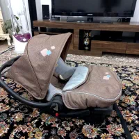 کریر و اغوشی نو