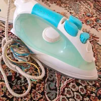 چهار عدد اتو لباس|اتو و لوازم اتو|هرسین, |دیوار