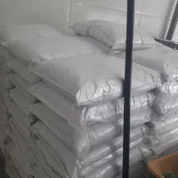 به تعدادی نیروی اقا در تولید چسب کاشی نیازمندیم