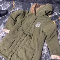 پالتو|لباس|شیراز, شهرک مدرس|دیوار