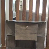 دو عدد میز کمدی کاملا سالم