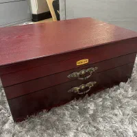 سرویس قاشق چنگال نو|ظروف سرو و پذیرایی|قم, قلعه یزدیها|دیوار