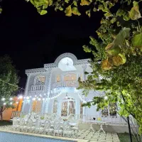 تالار عمارت باغ بدون واسطه ورودی رایگان