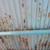 تانکی هزار لیتری. و سه عدد لوله سه اینچ