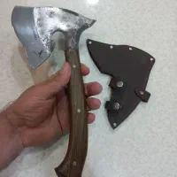 تبر طبیعت گردی