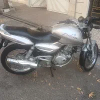 پولسار۱۸۰ مدل۸۴