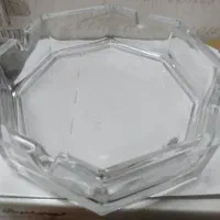 تعدادی جاسیگاری جای سیگاری کاملا نو- قیمت توافقی