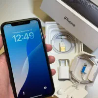 ایفون xs پلمپ در حد نو نو