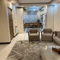 ۷۳ متری خ ۴۲ پارکینگ بالکن انباری ۵سال